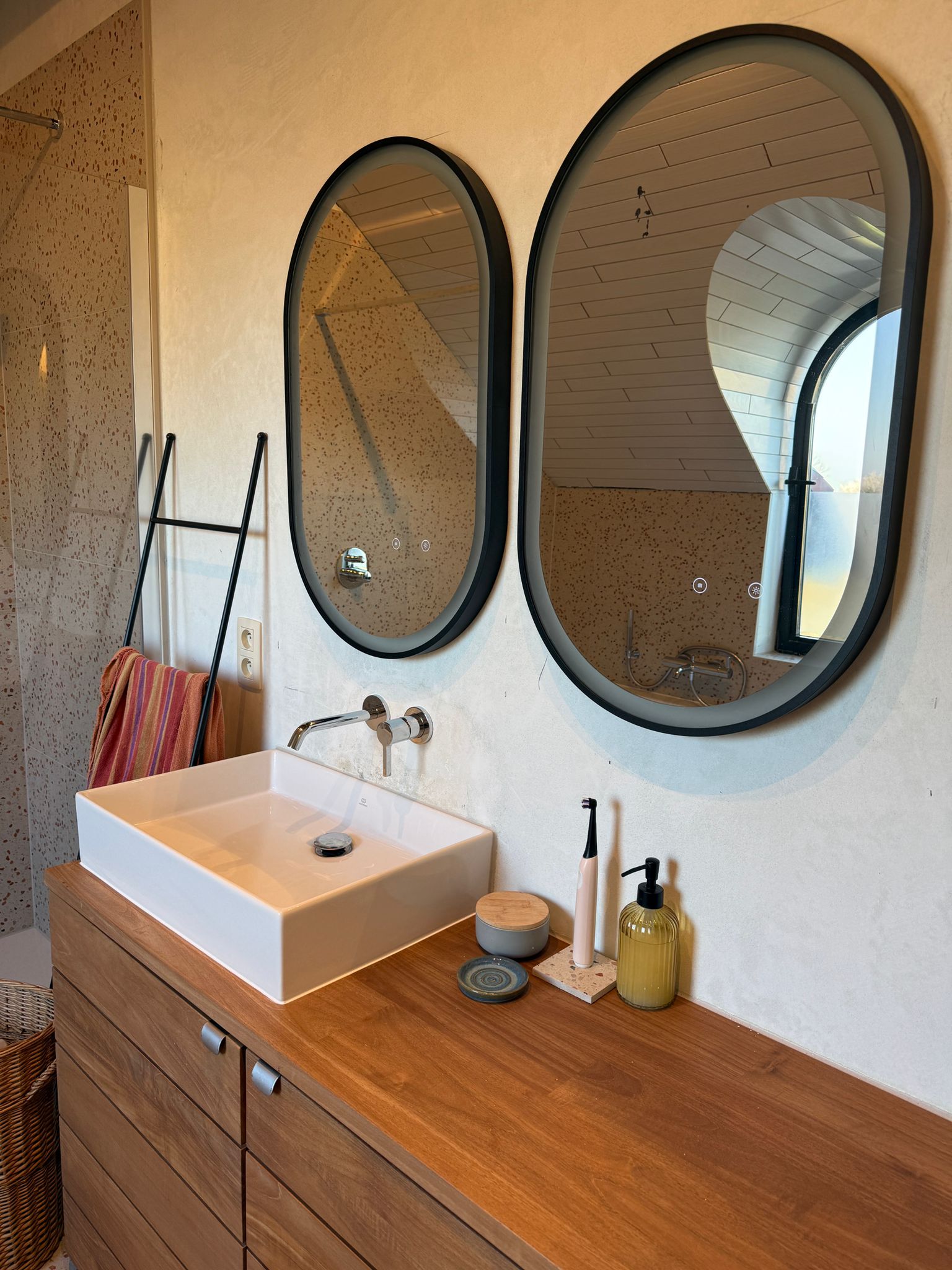 whatsapp image 2026 03 07 at 09.50.15 (1)